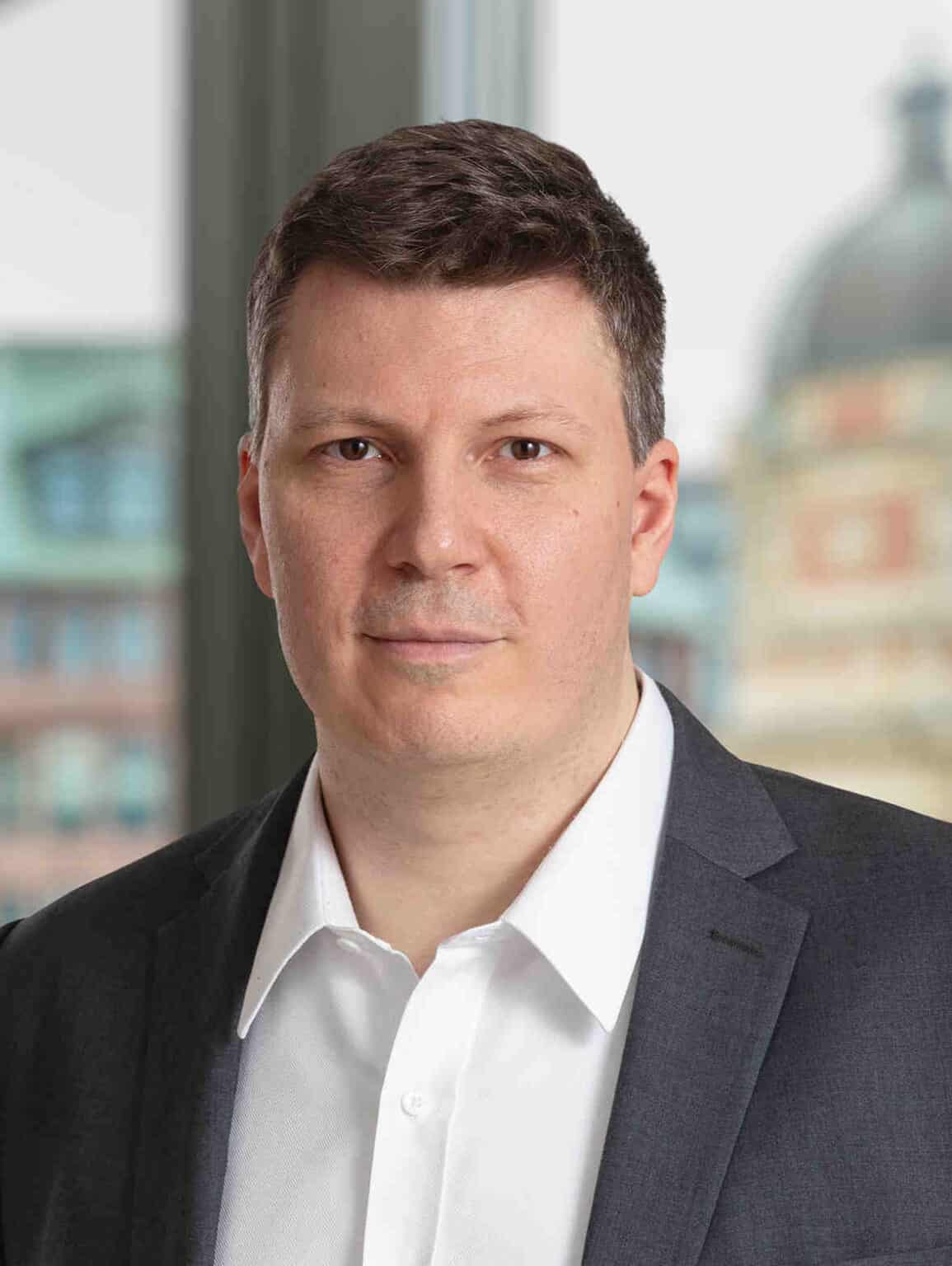 Bernhard Mayer